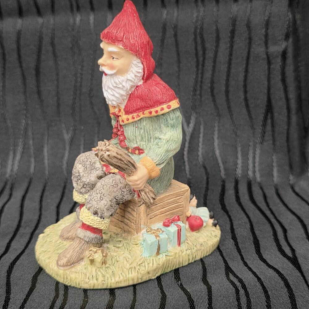 Vintage 1993 Jultomten Swedish Santa Figurine International Resourcing Services